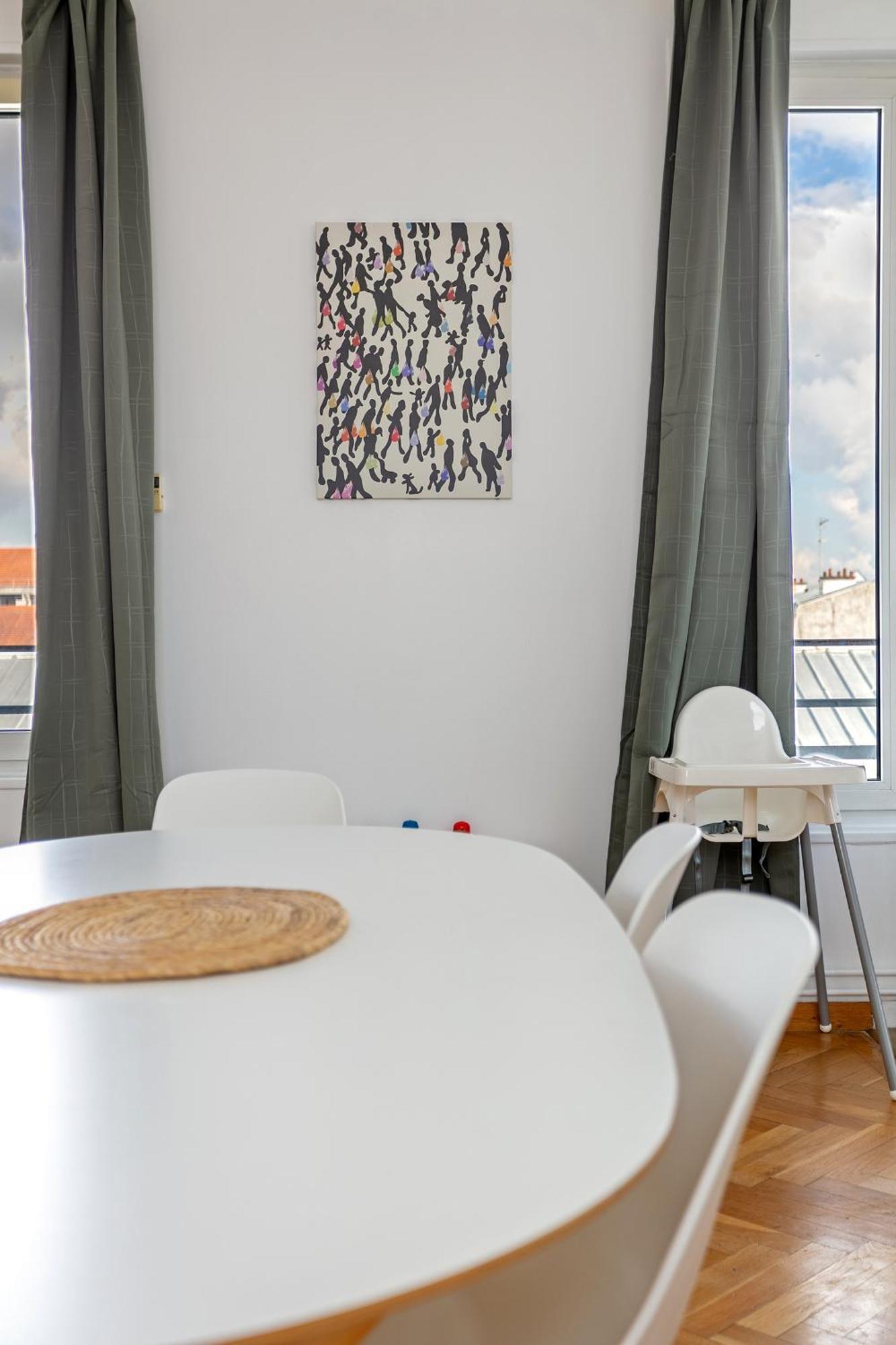 Parisian Penthouse With Large Terrasse Lägenhet Pierrefitte-sur-Seine Exteriör bild
