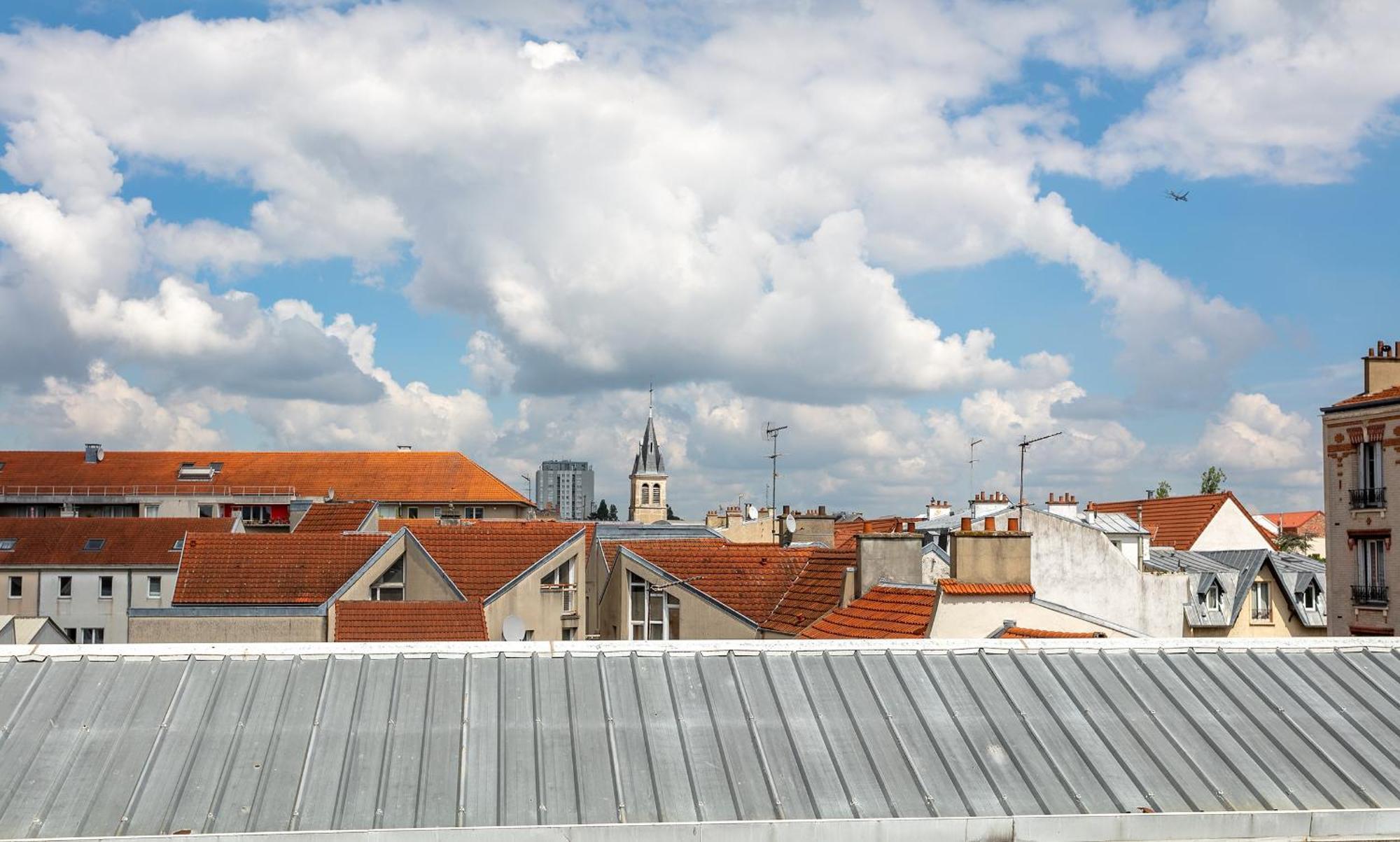 Parisian Penthouse With Large Terrasse Lägenhet Pierrefitte-sur-Seine Exteriör bild